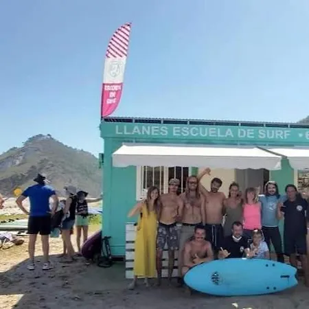 Surfcamp & Albergue