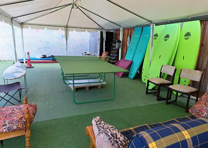 Surfcamp & Hostal
