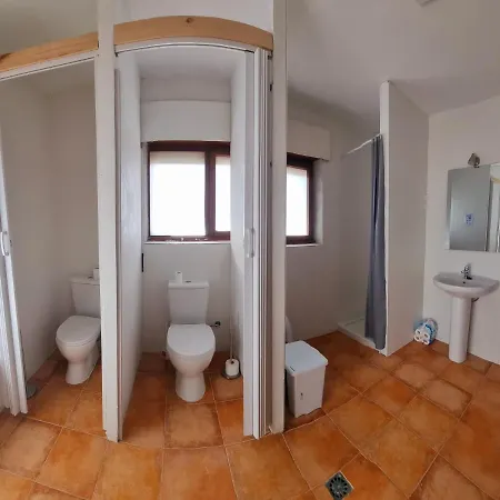 Surfcamp & Hostel Llanes